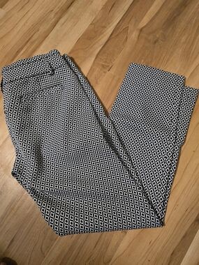Candie's Black & White Geometric Pants